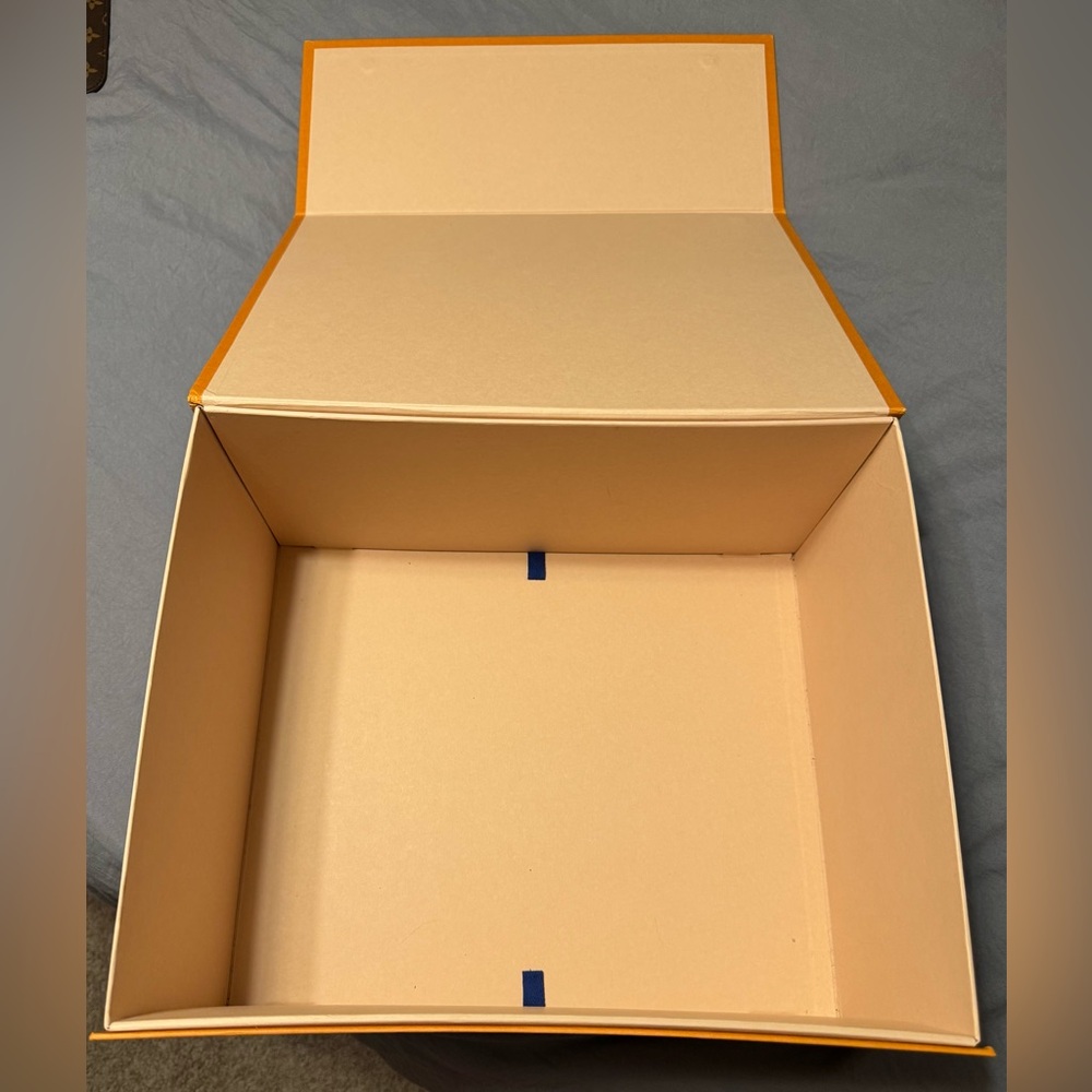 Louis Vuitton Large Box - Picture 4 of 13